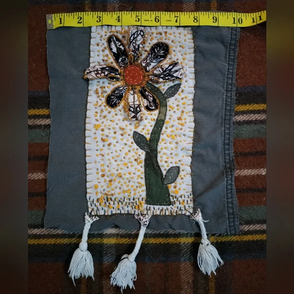 Slow Stitch 3D Flower - Picture 4 of 6